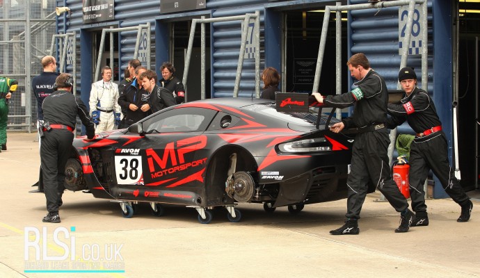 MP Motorsport (5)